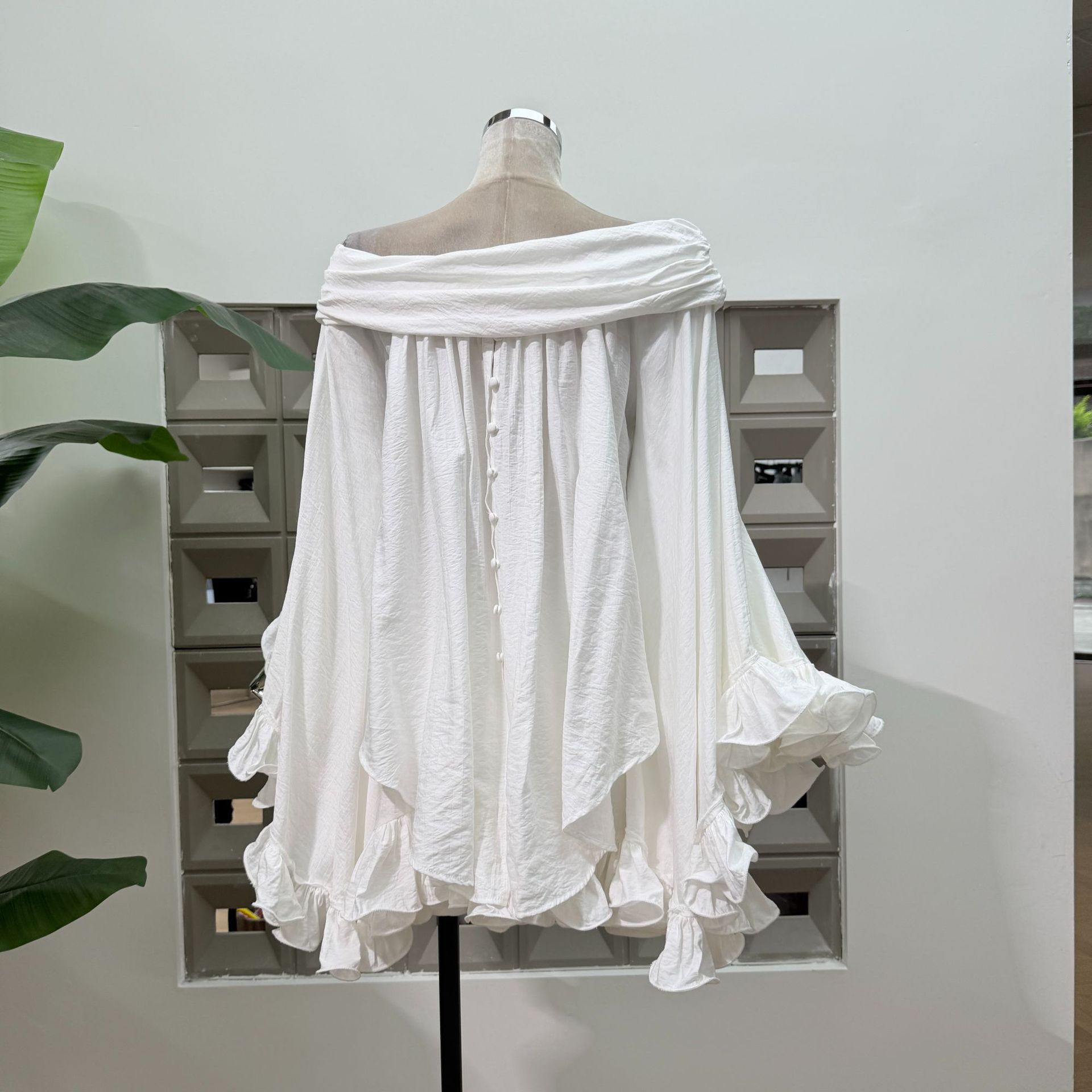 Summer Solid Color Ruffled Loo - Home Office For Two review and price